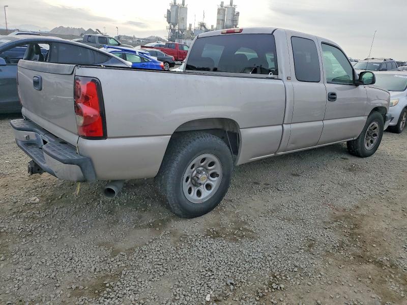 Продажа на аукционе авто 2005 Chevrolet Silverado, vin: 1GCEC19X45Z271309, номер лота: 74270515
