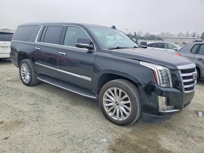 99700755 :رقم المزاد ، 1GYS4GKJ4LR286876 vin ، 2020 Cadillac Escalade مزاد بيع