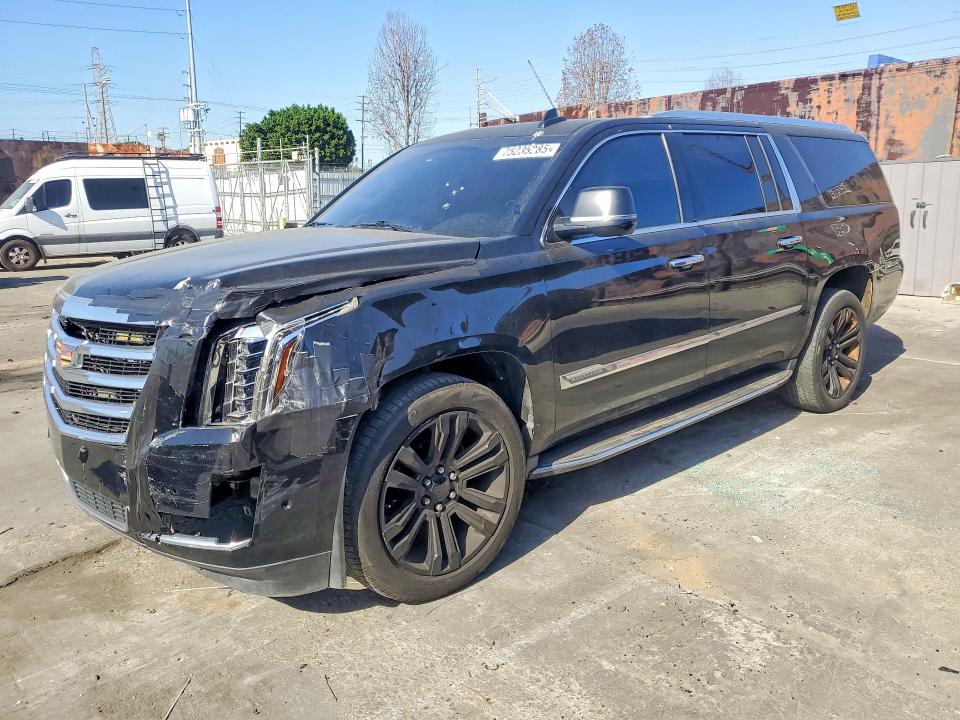 2017 Cadillac Escalade მანქანა იყიდება აუქციონზე, vin: 1GYS4HKJ5HR262261, აუქციონის ნომერი: 75235285