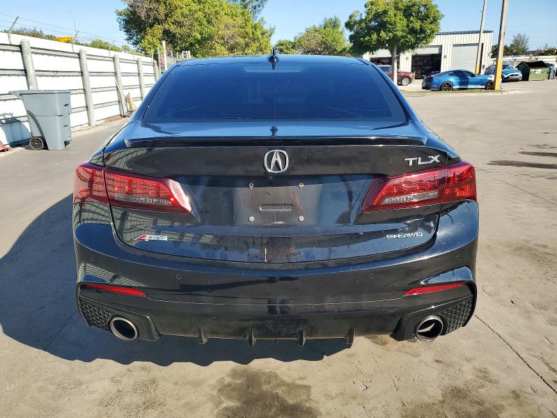 2018 Acura Tlx მანქანა იყიდება აუქციონზე, vin: 19UUB3F63JA006610, აუქციონის ნომერი: 98936785