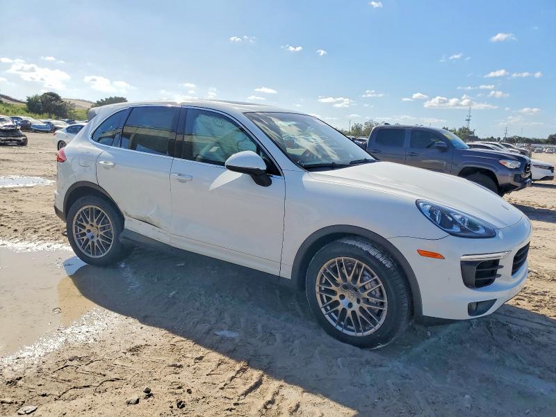 Продаж на аукціоні авто 2016 Porsche Cayenne, vin: WP1AB2A25GLA95480, номер лоту: 73417595