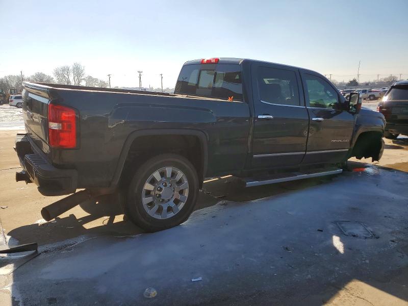 74478285 :رقم المزاد ، 1GT12UEY0JF207376 vin ، 2018 Gmc Sierra مزاد بيع