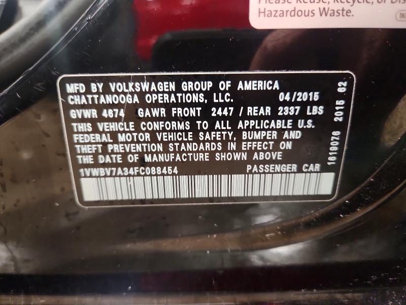 99633725 :رقم المزاد ، 1VWBV7A34FC088454 vin ، 2015 Volkswagen Passat مزاد بيع