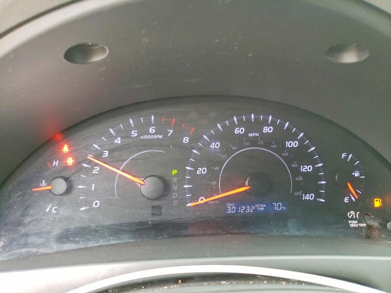 2010 Toyota Camry Base მანქანა იყიდება აუქციონზე, vin: 4T1BF3EK3AU552679, აუქციონის ნომერი: 75653405