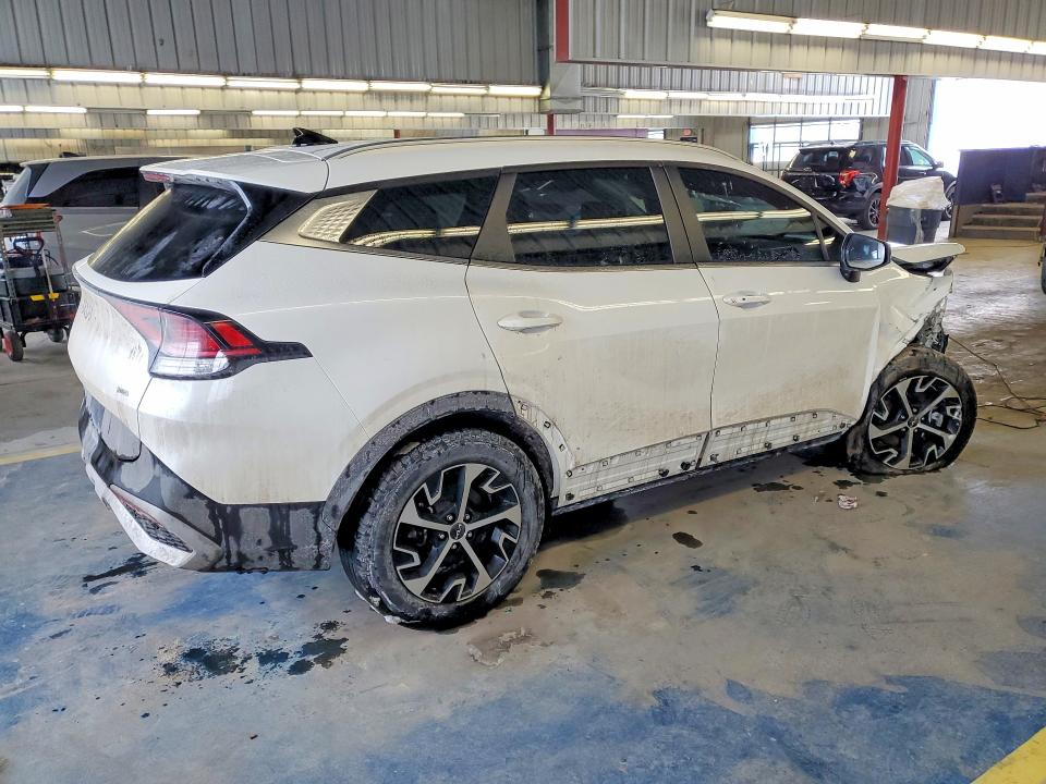 2023 Kia Sportage მანქანა იყიდება აუქციონზე, vin: KNDPVCAGXP7111458, აუქციონის ნომერი: 75573365