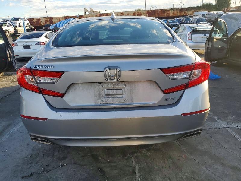 99031155 :رقم المزاد ، 1HGCV2F57KA032892 vin ، 2019 Honda Accord مزاد بيع