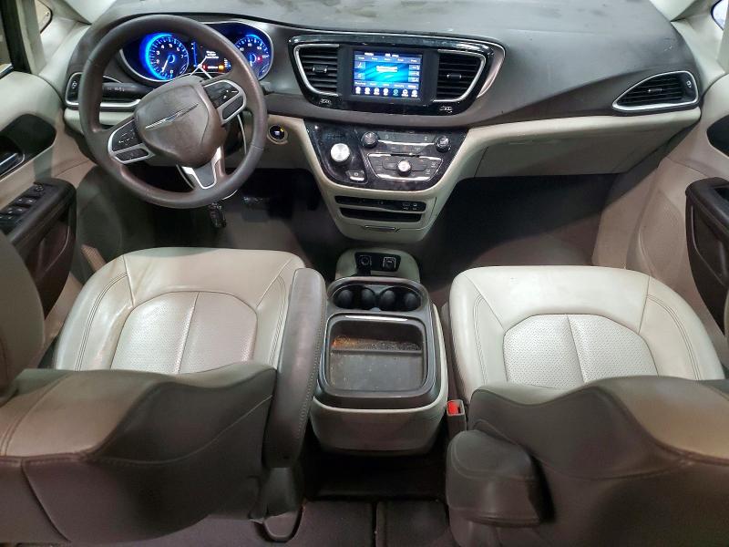 98373555 :رقم المزاد ، 2C4RC1DG7LR265231 vin ، 2020 Chrysler Voyager مزاد بيع
