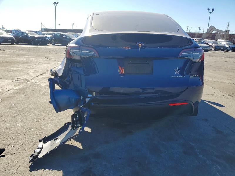 2024 Tesla Model Y მანქანა იყიდება აუქციონზე, vin: 7SAYGDEE1RF062924, აუქციონის ნომერი: 72892925
