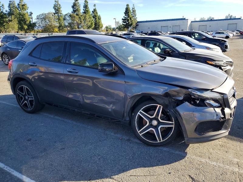 72700185 :رقم المزاد ، WDCTG4EB2HJ290896 vin ، 2017 Mercedes-benz Gla مزاد بيع