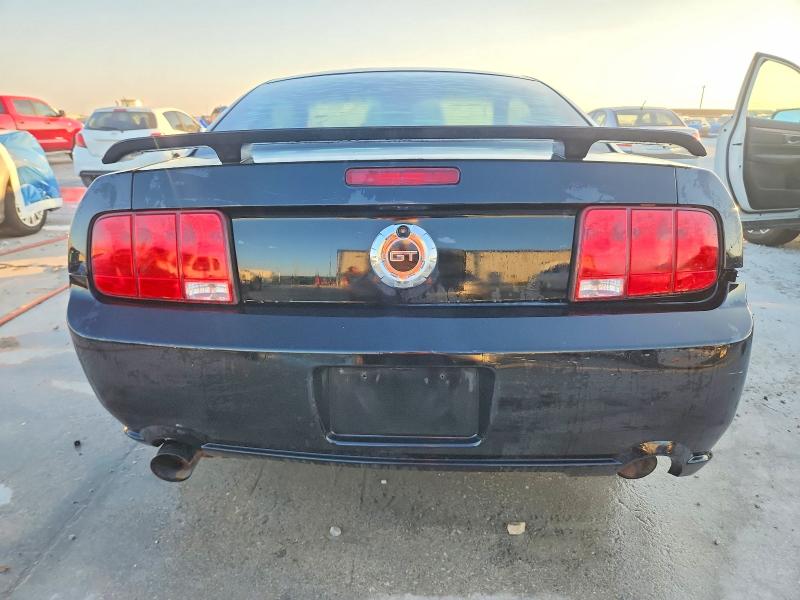 2008 Ford Mustang მანქანა იყიდება აუქციონზე, vin: 1ZVHT82H485137918, აუქციონის ნომერი: 98242845