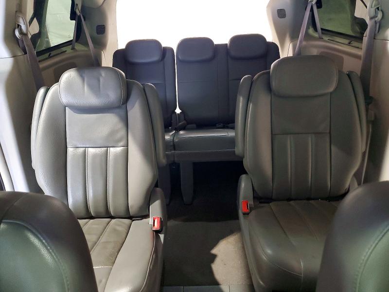 74016905 :رقم المزاد ، 2A4RR5D16AR240748 vin ، 2010 Chrysler Town & Cou مزاد بيع