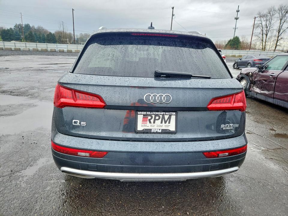 75624625 :رقم المزاد ، WA1BNAFYXJ2088990 vin ، 2018 Audi Q5 مزاد بيع