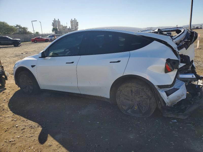 72224295 :رقم المزاد ، 7SAYGDED0TF414583 vin ، 2026 Tesla Model Y مزاد بيع