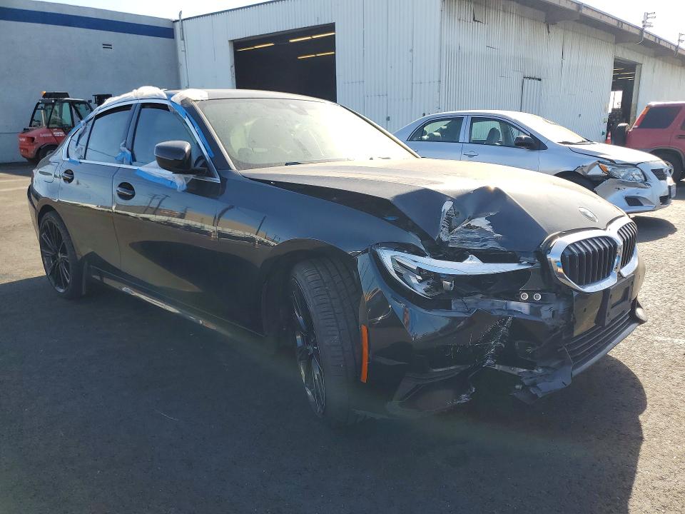 2019 Bmw 330i მანქანა იყიდება აუქციონზე, vin: WBA5R1C50KAK11900, აუქციონის ნომერი: 75084865