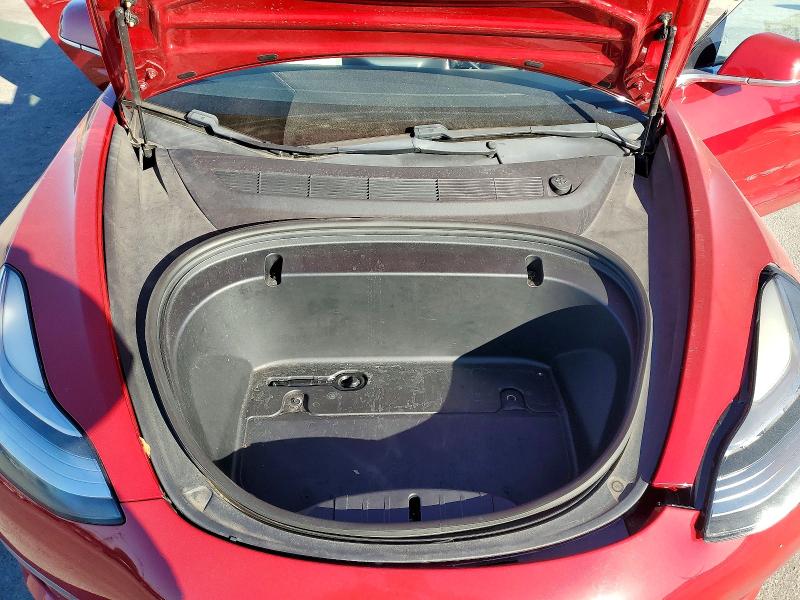 72357855 :رقم المزاد ، 5YJ3E1EB8LF744675 vin ، 2020 Tesla Model 3 مزاد بيع