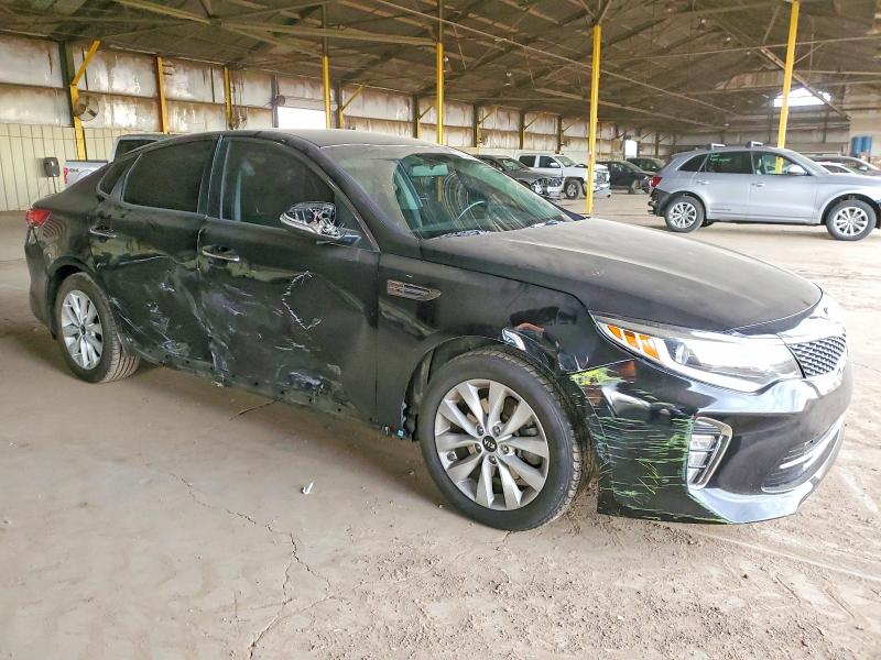 2018 Kia Optima მანქანა იყიდება აუქციონზე, vin: 5XXGT4L32JG215799, აუქციონის ნომერი: 98379275