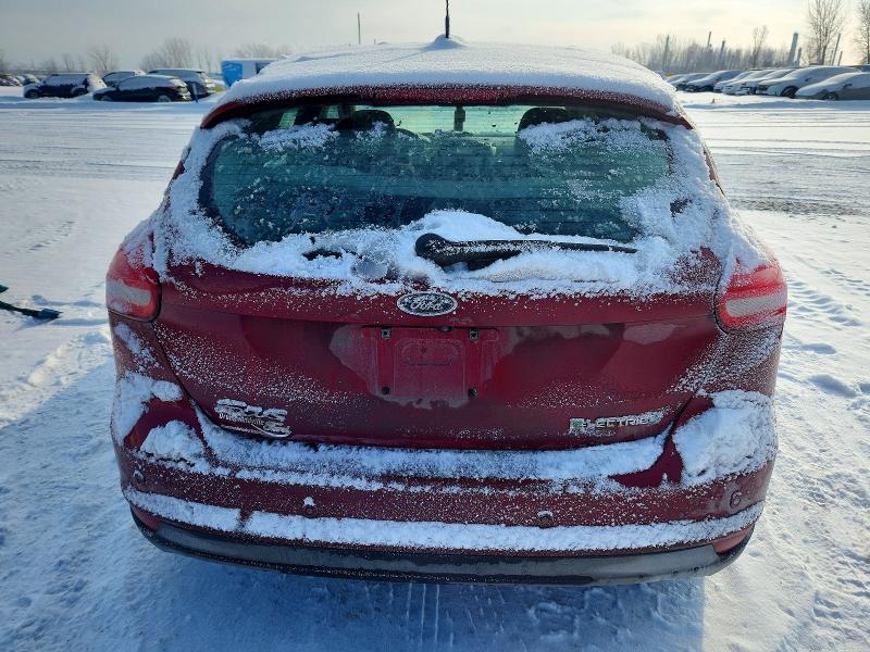 Продажа на аукционе авто 2017 Ford Focus, vin: 1FADP3R48HL261056, номер лота: 73593145