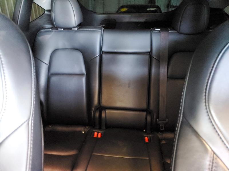 72644215 :رقم المزاد ، 5YJYGDEF4LF005145 vin ، 2020 Tesla Model Y مزاد بيع