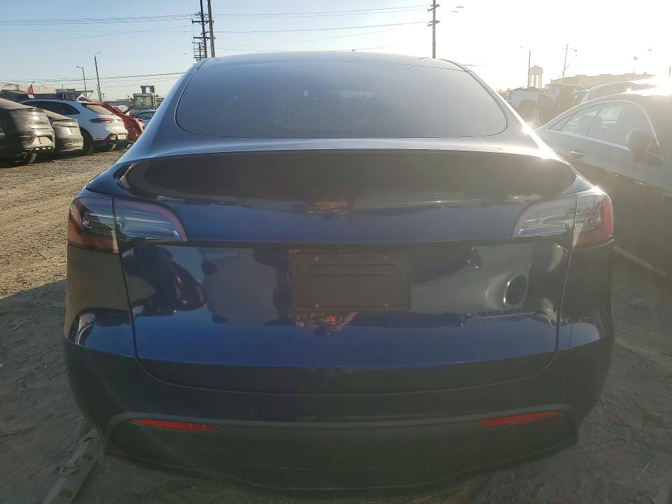 75466245 :رقم المزاد ، 7SAYGDEF4NF399946 vin ، 2022 Tesla Model Y مزاد بيع