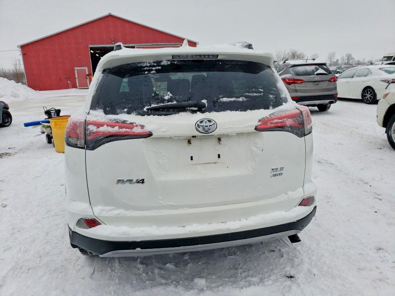 Продажа на аукционе авто 2017 Toyota Rav4, vin: 2T3RFREVXHW625057, номер лота: 73174875