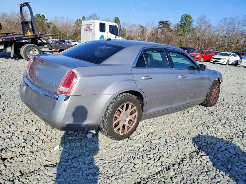 Продаж на аукціоні авто 2014 Chrysler 300, vin: 2C3CCAAG7EH264832, номер лоту: 98499725