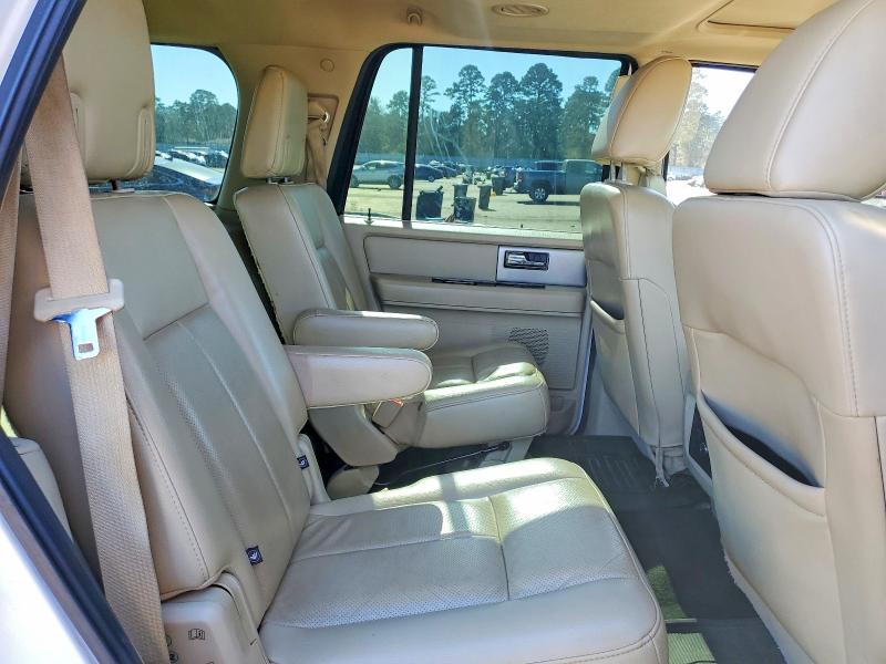 2017 Ford Expedition მანქანა იყიდება აუქციონზე, vin: 1FMJU1KT7HEA39152, აუქციონის ნომერი: 99341075
