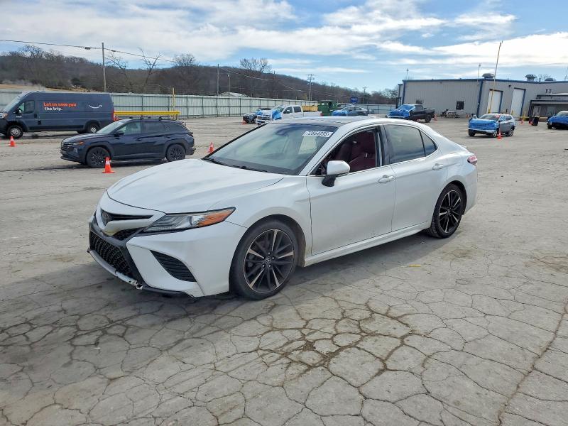 Aukcja sprzedaży 2019 Toyota Camry, vin: 4T1B61HK5KU817104, numer aukcji: 72854055
