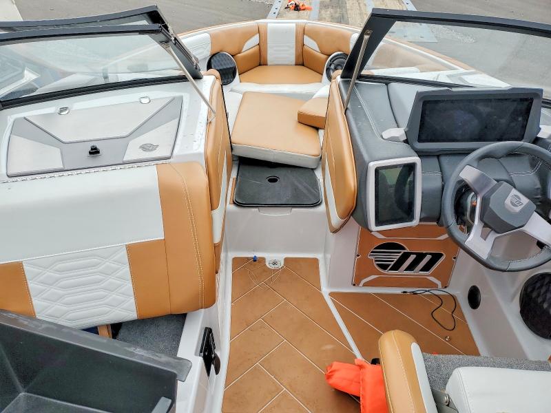 95729005 :رقم المزاد ، MB2H1667A323 vin ، 2023 Malibu Wakesetter مزاد بيع