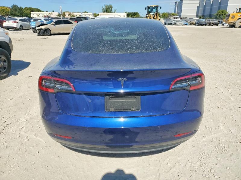 2020 Tesla Model 3 მანქანა იყიდება აუქციონზე, vin: 5YJ3E1EAXLF799300, აუქციონის ნომერი: 75005585
