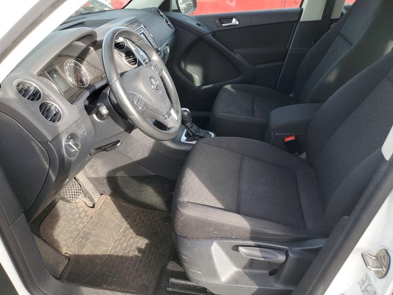 98932885 :رقم المزاد ، WVGAV7AXXHK049180 vin ، 2017 Volkswagen Tiguan S مزاد بيع