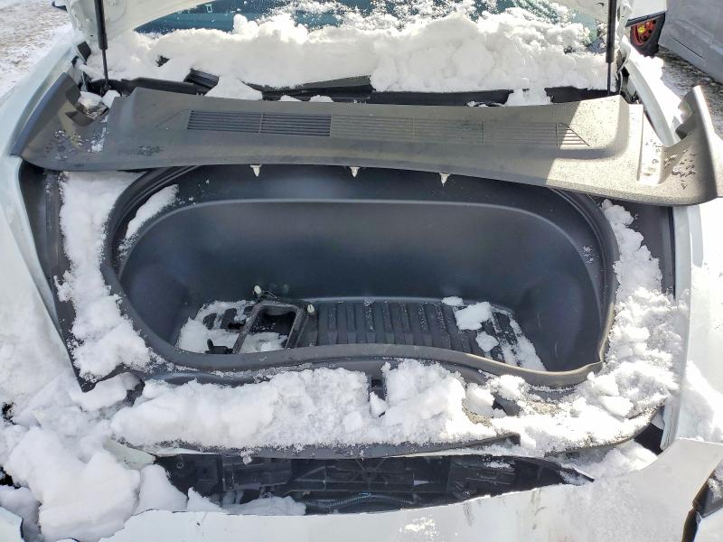 73841055 :رقم المزاد ، 5YJ3E1EB5SF965116 vin ، 2025 Tesla Model 3 مزاد بيع