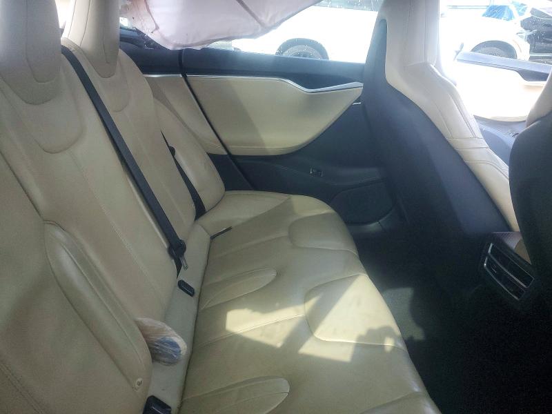Продажа на аукционе авто 2016 Tesla Model S, vin: 5YJSA1E28GF131971, номер лота: 72927135