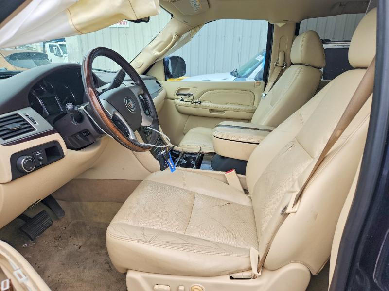 Продажа на аукционе авто 2008 Cadillac Escalade L, vin: 1GYFK63818R182656, номер лота: 98965305