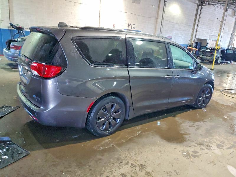 73245145 :رقم المزاد ، 2C4RC1N78KR616824 vin ، 2019 Chrysler Pacifica مزاد بيع