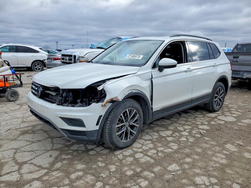 72186975 :رقم المزاد ، 3VV2B7AX9JM191263 vin ، 2018 Volkswagen Tiguan مزاد بيع