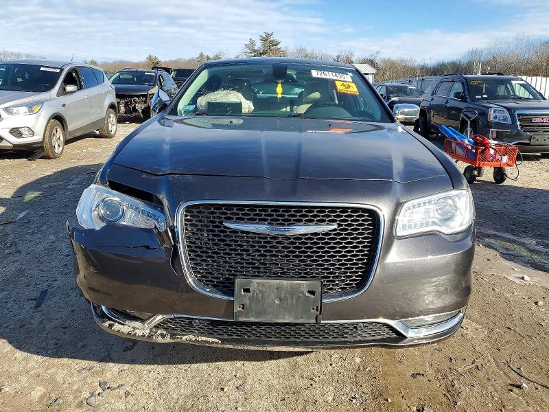 Продажа на аукционе авто 2015 Chrysler 300c, vin: 2C3CCAKG4FH769484, номер лота: 72611435