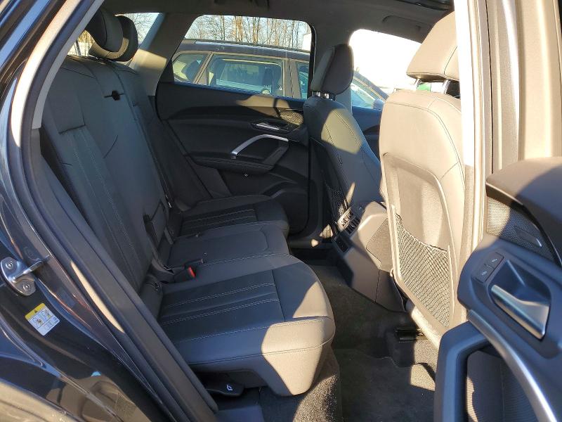 73276025 :رقم المزاد ، WA12AAGU3S2025450 vin ، 2025 Audi Q5 مزاد بيع