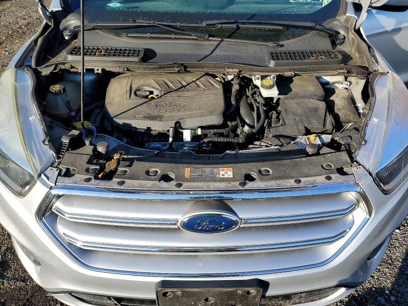 Продажа на аукционе авто 2017 Ford Escape, vin: 1FMCU9GD4HUE62284, номер лота: 72174785