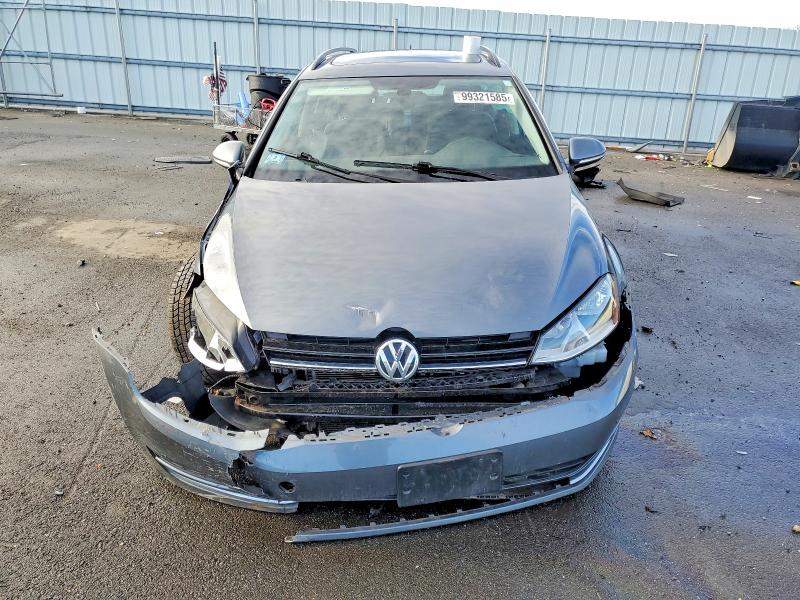 99321585 :رقم المزاد ، 3VWC17AU6HM501517 vin ، 2017 Volkswagen Golf Sportwagen مزاد بيع