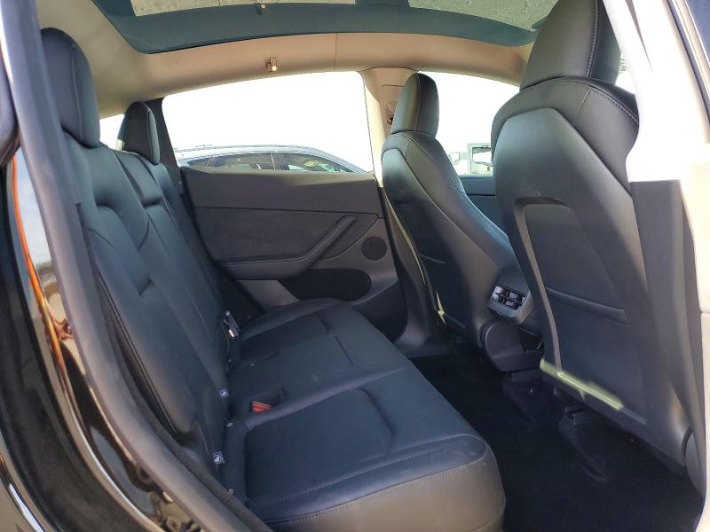 74077455 :رقم المزاد ، 7SAYGDED7SF226674 vin ، 2025 Tesla Model Y مزاد بيع