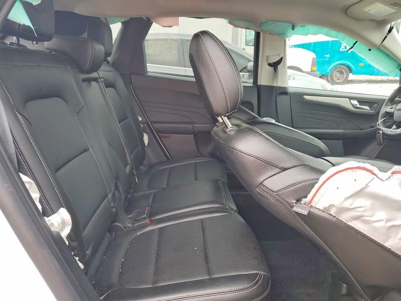 Продажа на аукционе авто 2022 Ford Escape Sel, vin: 1FMCU0H67NUB78283, номер лота: 72850215