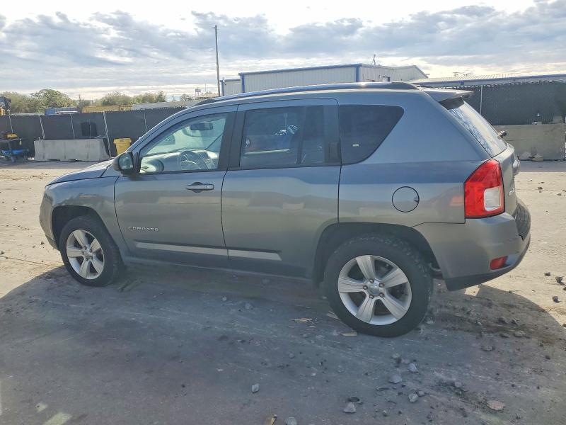 98884155 :رقم المزاد ، 1C4NJDEB3CD604093 vin ، 2012 Jeep Compass مزاد بيع
