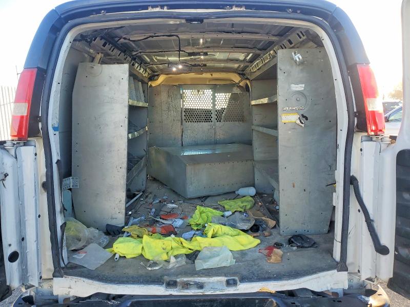 98718095 :رقم المزاد ، 1GCWGAFG6J1341480 vin ، 2018 Chevrolet Express G2 مزاد بيع