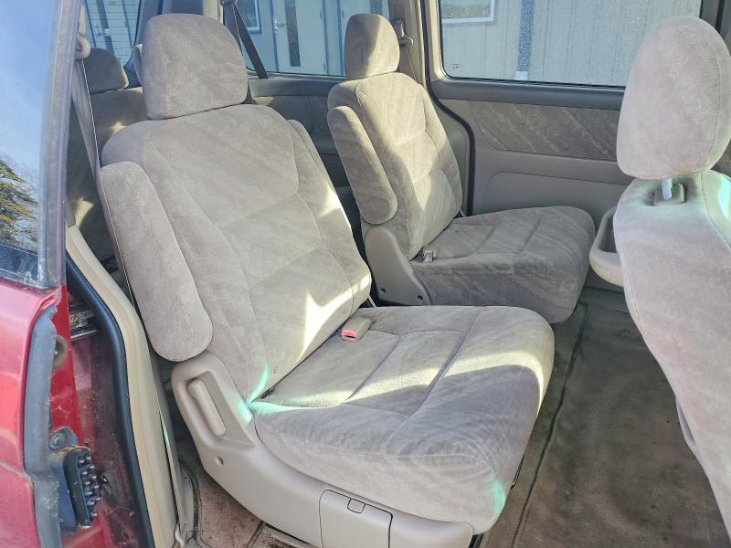 97547585 :رقم المزاد ، 5FNRL18894B119588 vin ، 2004 Honda Odyssey مزاد بيع