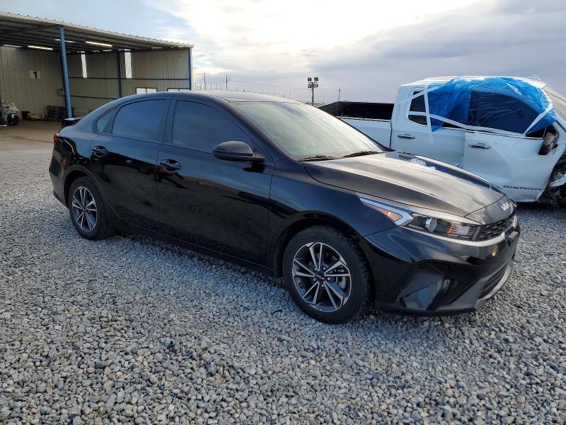 2023 Kia Forte მანქანა იყიდება აუქციონზე, vin: 3KPF24AD2PE622405, აუქციონის ნომერი: 72706485