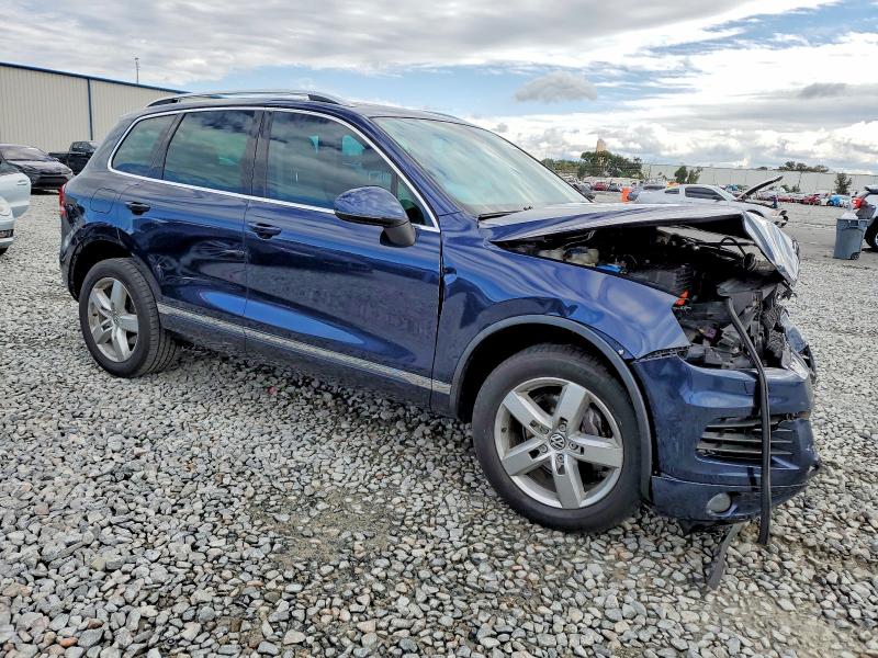 Продаж на аукціоні авто 2011 Volkswagen Touareg, vin: WVGFF9BP6BD000616, номер лоту: 73098015