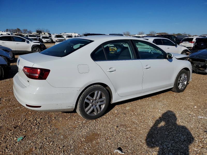 74428355 :رقم المزاد ، 3VW2B7AJ2HM240868 vin ، 2017 Volkswagen Jetta مزاد بيع