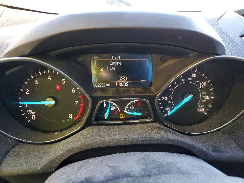Продажа на аукционе авто 2017 Ford Escape, vin: 1FMCU9GD4HUE62284, номер лота: 72174785