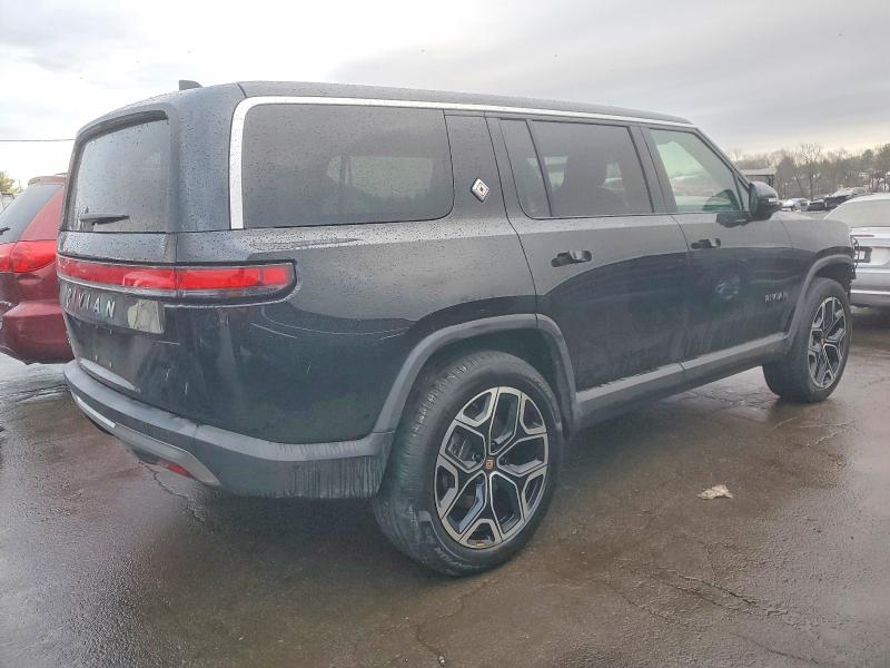 56053916 :رقم المزاد ، 7PDSGBBA0SN052877 vin ، 2025 Rivian R1s مزاد بيع