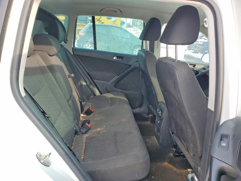 2015 Volkswagen Tiguan მანქანა იყიდება აუქციონზე, vin: WVGJV7AX6FW528539, აუქციონის ნომერი: 74384485